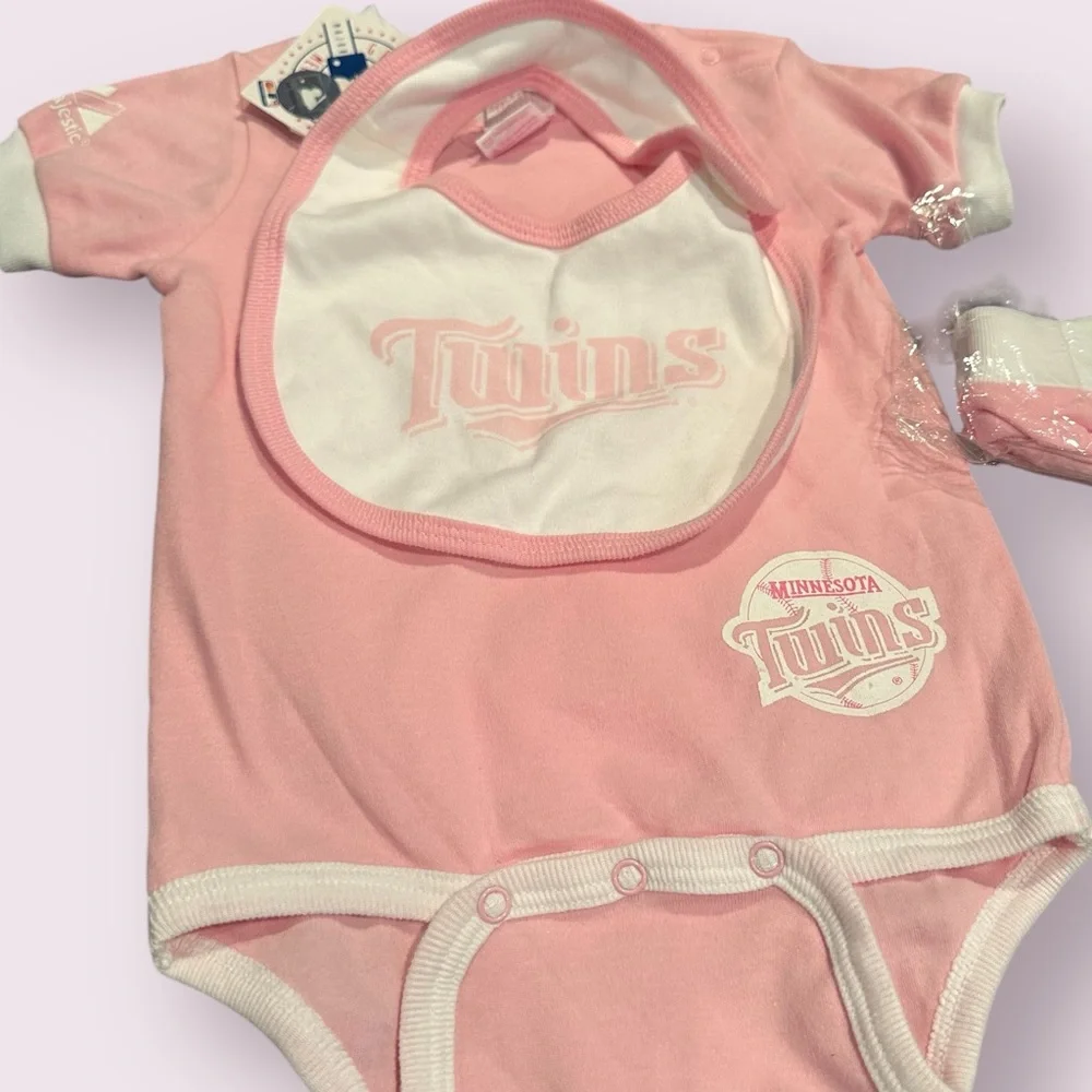MLB adorable pink